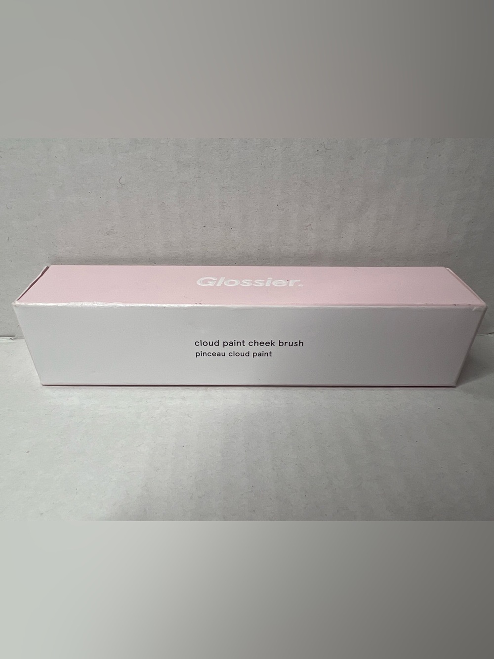 Glossier Cloud Paint Cheek Brush
Dual-ended brush